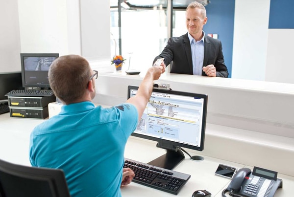 visitor management software helps building security